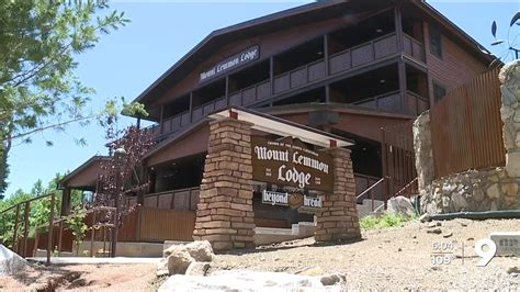 Mt lemmon lodge - May 31, 2021 · The Mount Lemmon Lodge will have 16 guest rooms, a gift shop and a Beyond Bread café. The lodge will be located across the street from the general store. 5 ways to deal with Tucson's summer ... 